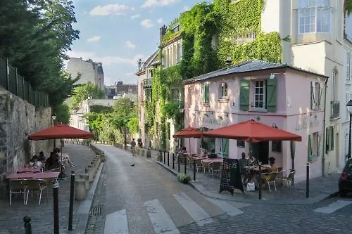 Hotel Apolonia Paris Montmartre; Sure Hotel Collection By Best Western