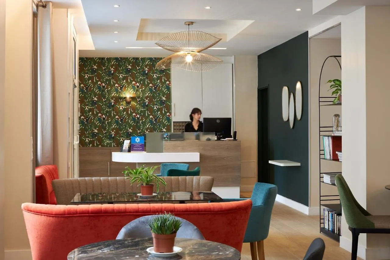 Hotel Apolonia Paris Montmartre; Sure Hotel Collection By Best Western