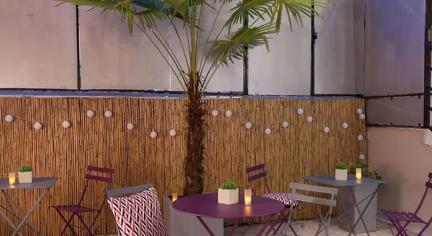 Hotel Apolonia Paris Montmartre; Sure Hotel Collection By Best Western