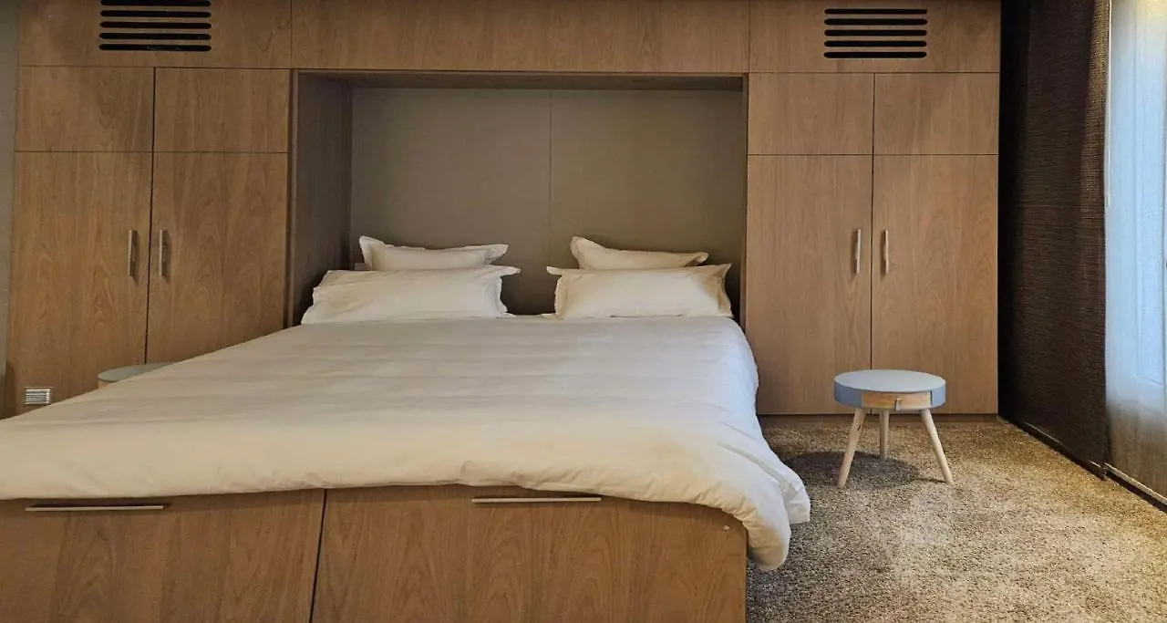 Hotel Apolonia Paris Montmartre; Sure Hotel Collection By Best Western France